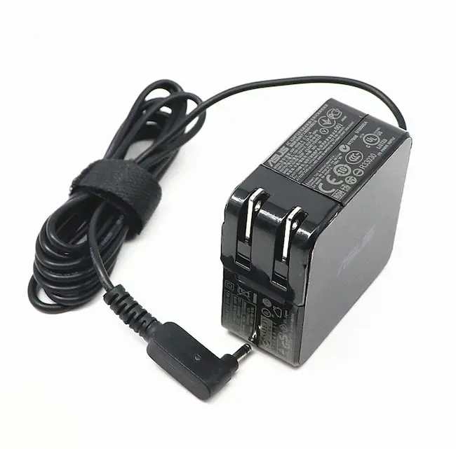 Vista superior del 65W AC Adapter Charger For ASUS VivoBook