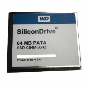 Tarjeta Silicon SSD-C64M-3076 Compactflash 64MB drive memoria B2274 front