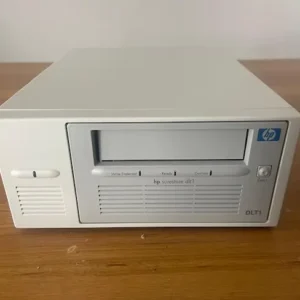 C7483-69201 HP Surestore DLT1 SCSI External Tape Drive front
