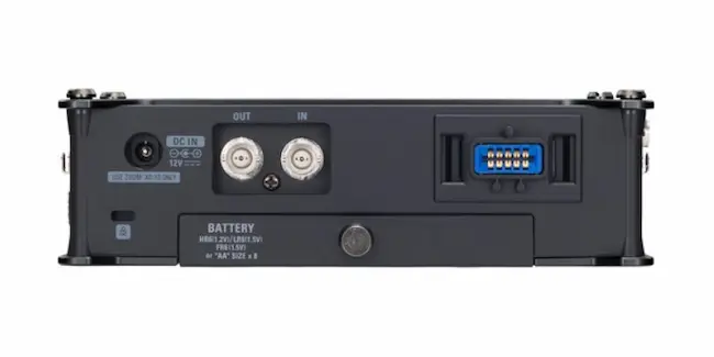 Zoom F8n Pro 8-Input 10-Track Multitrack Field Recorder Rear